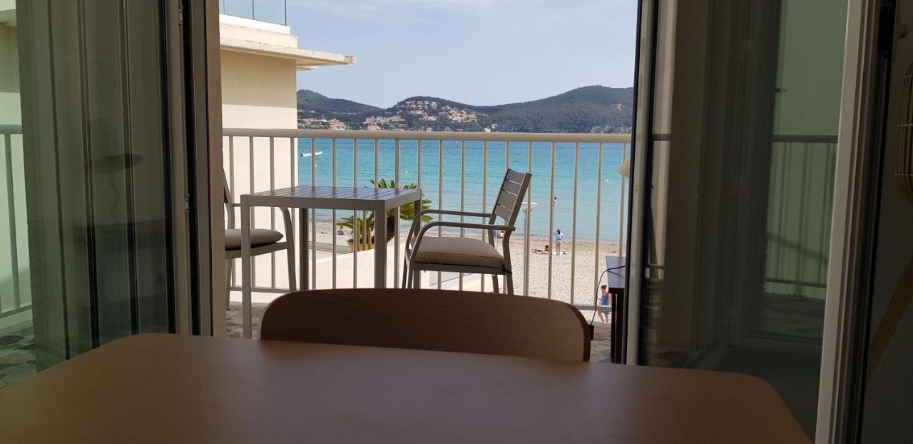 Les Pieds Dans L'O - Appartement 50M2 Front De Mer Saint-Cyr-sur-Mer Eksteriør billede