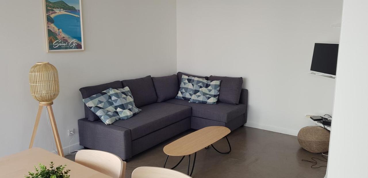 Les Pieds Dans L'O - Appartement 50M2 Front De Mer Saint-Cyr-sur-Mer Eksteriør billede